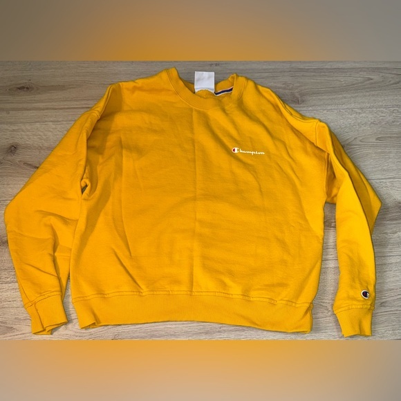 Champion Tops - Champion Yellow gold Sweatshirt sweater crew crewneck